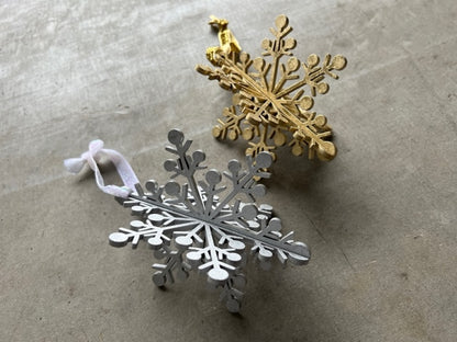 3D Snowflake Ornament in gold & silver